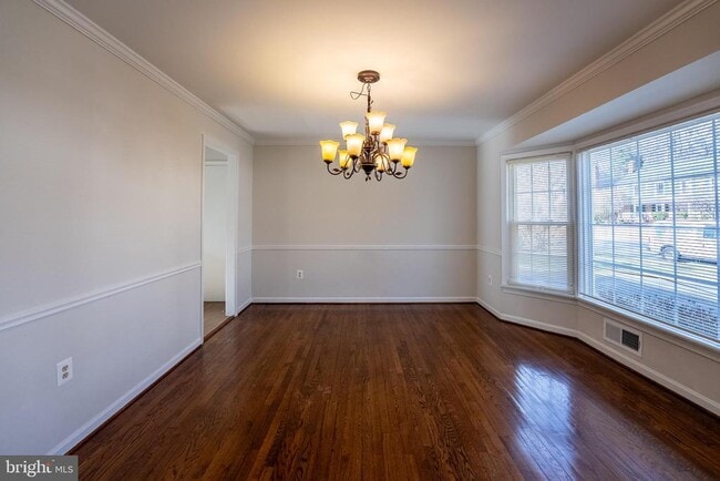 Foto del edificio - 8209 Mockingbird Dr