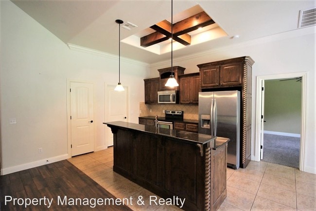 Building Photo - 4 br, 2 bath House - 15313 Cardinal Nest Dr