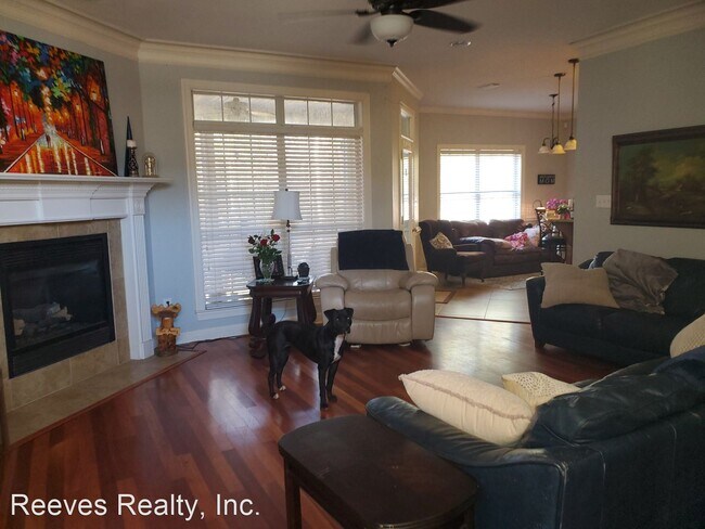 Building Photo - 4 br, 3 bath House - 7200 Bradshaw Court