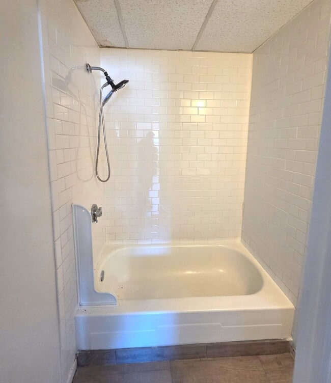 Building Photo - 91-99 Ives Street