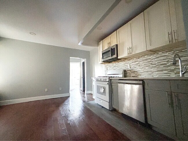 Foto del edificio - 594 Union Ave