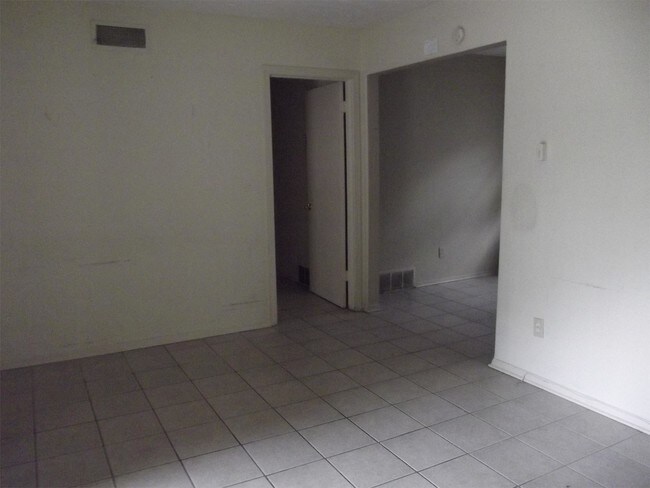 Foto del edificio - 4288 Knight Arnold Rd