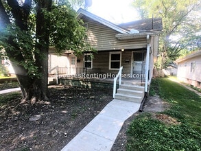 Building Photo - 528-530 N Chester Ave