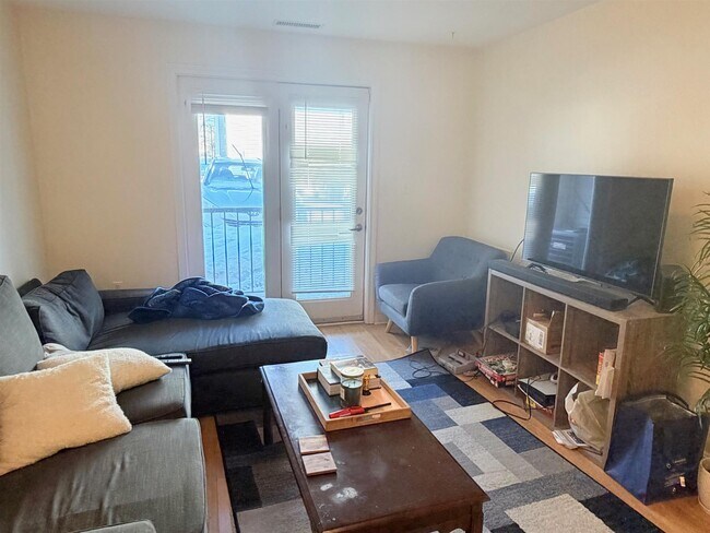 Foto del edificio - 3 Kent Ct