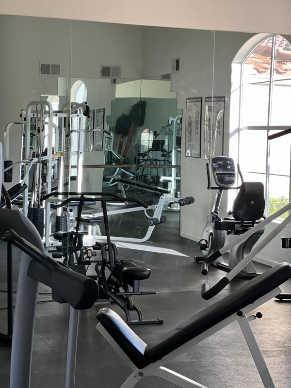 Building Photo - 517 Indian Bluff St