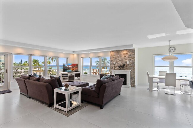 Building Photo - 3850 Galt Ocean Dr