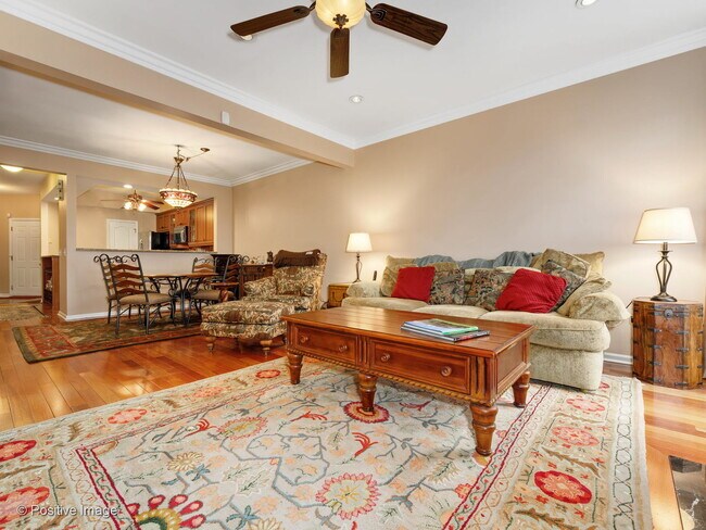 Foto del edificio - 4228 Harrington Ln