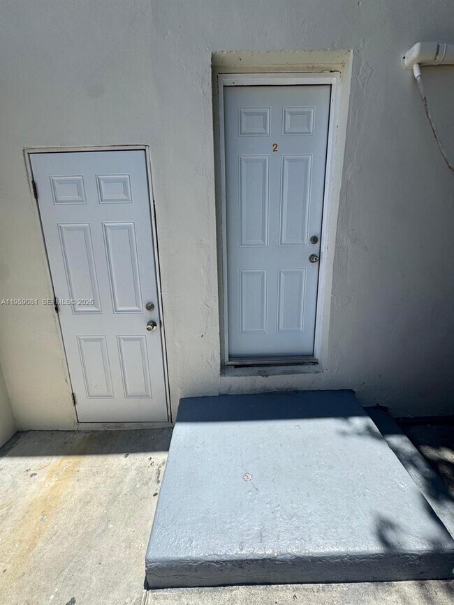 Foto del edificio - 2210 NW N River Dr