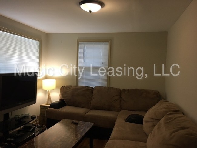 Foto del edificio - 2826 Mashburn Rd