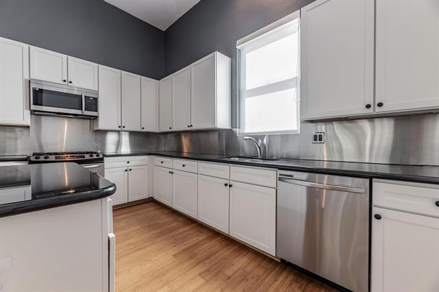 Foto del edificio - 742 Cannen John Ln