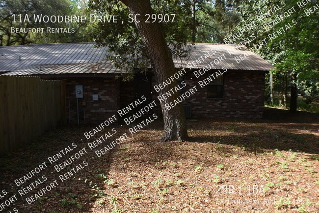 Building Photo - 11A Woodbine Drive Beaufort