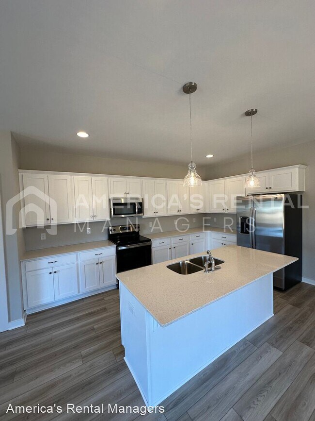 Building Photo - 4 br, 2 bath House - 114 Edisto Circle