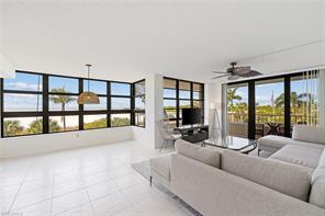 Foto del edificio - 260 Seaview Ct