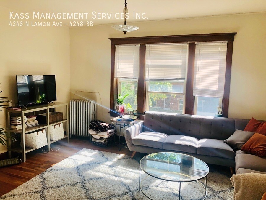 Foto principal - 4248 N Lamon Ave