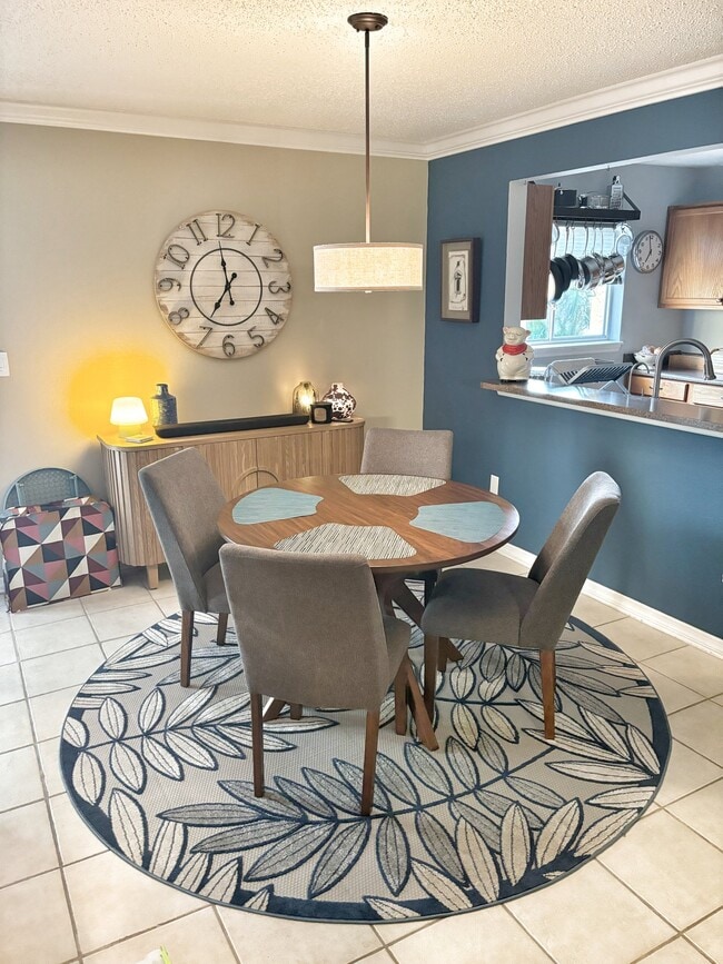 Photo - 1850 Toucan Way Apartment