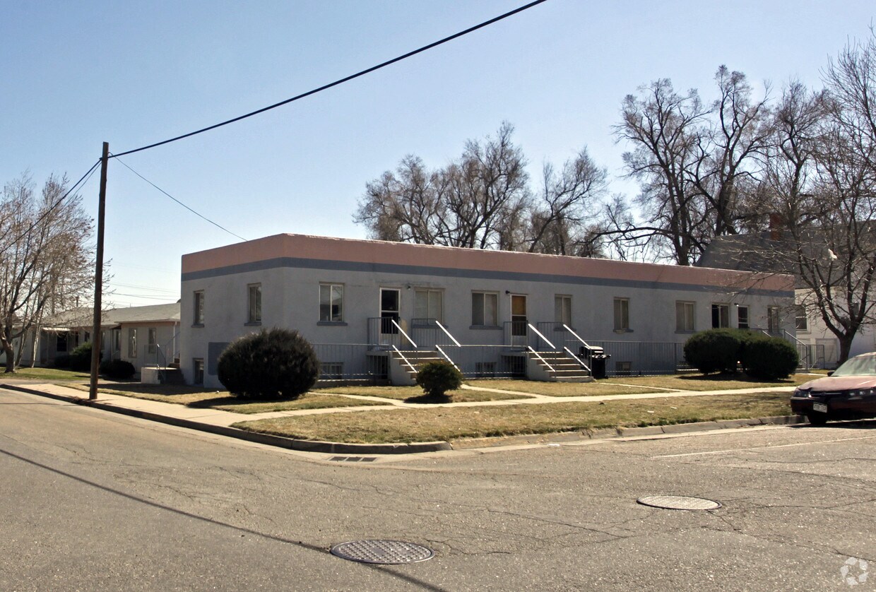 Building Photo - 102 9th Ave