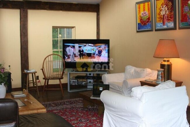 Foto del edificio - 6 bedroom in Barnard VT 05031