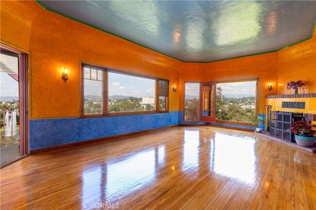 Foto del edificio - 1050 W Kensington Rd