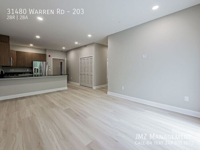 Building Photo - 31480 Warren Rd