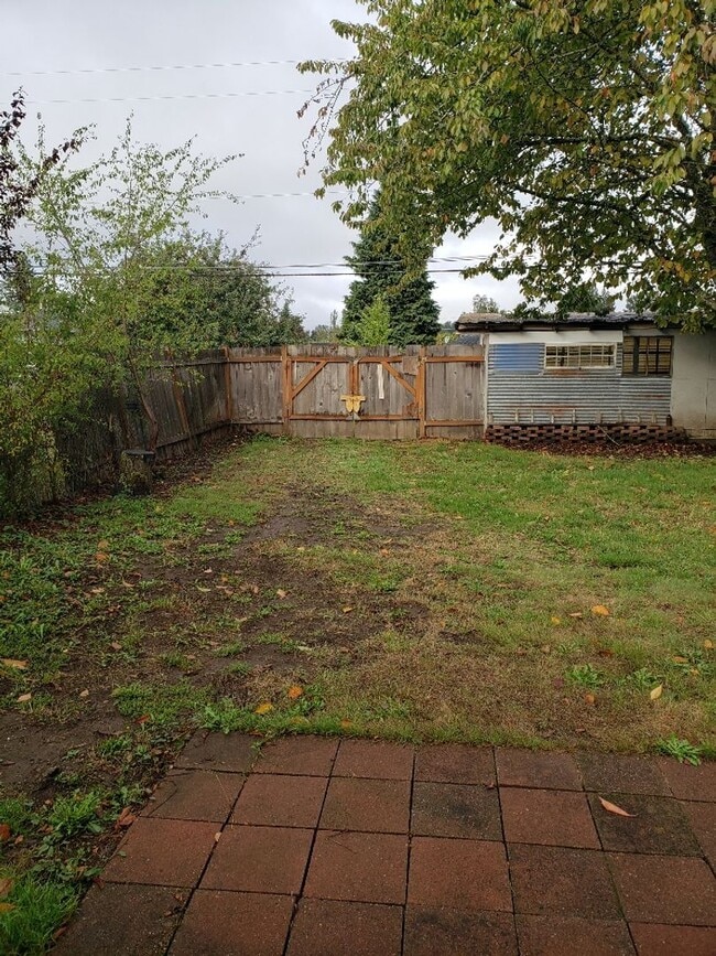 Building Photo - STATUS: AVAILABLE  | R93H | $1695