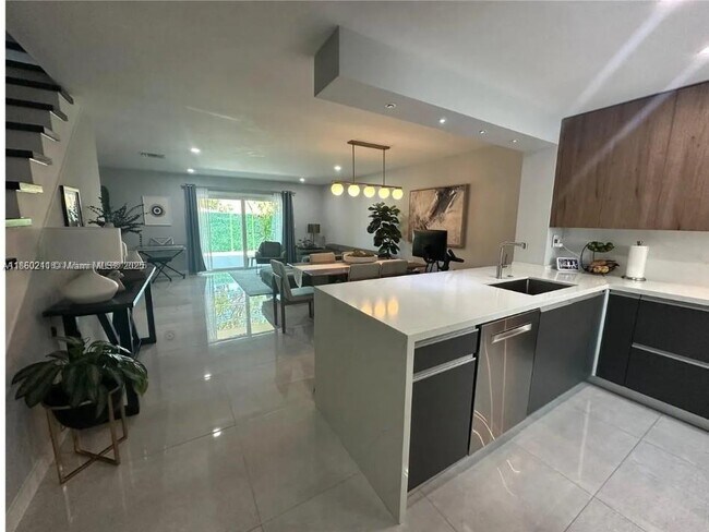 Foto del edificio - 8443 SW 137th Ave