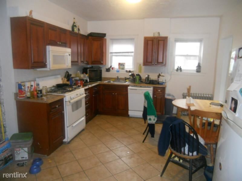 Building Photo - 6 br, 2 bath  - 11 Islington St