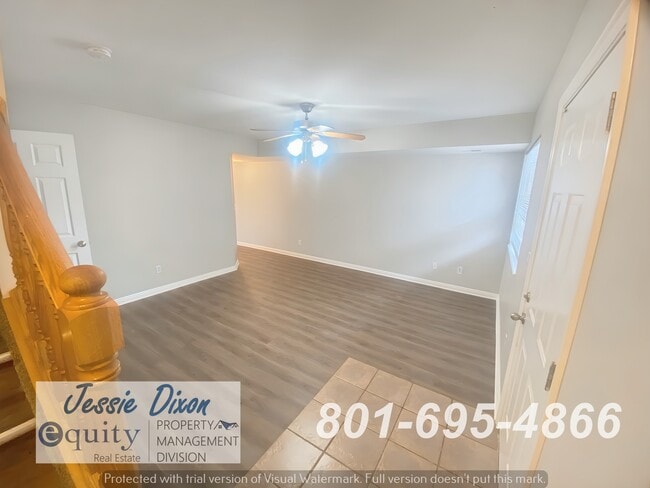 Building Photo - 2355 N 275 E