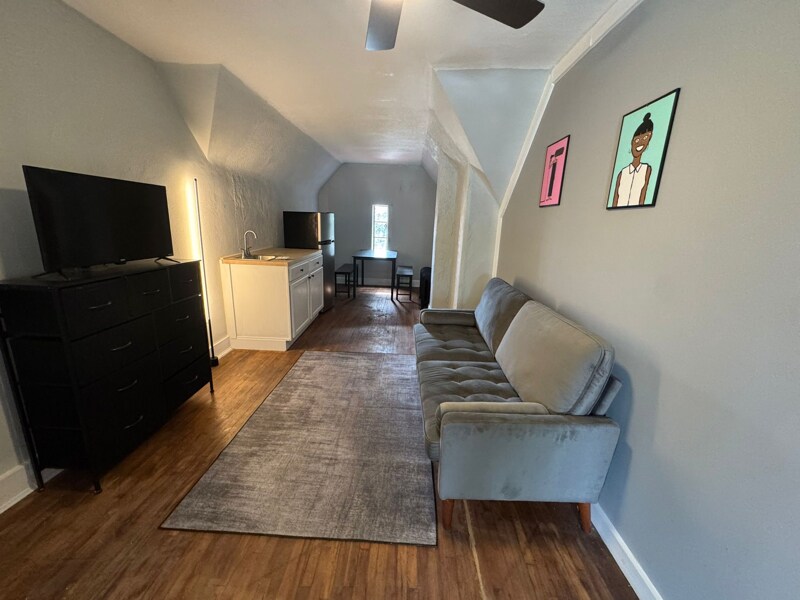 Foto principal - 17126 San Juan Dr