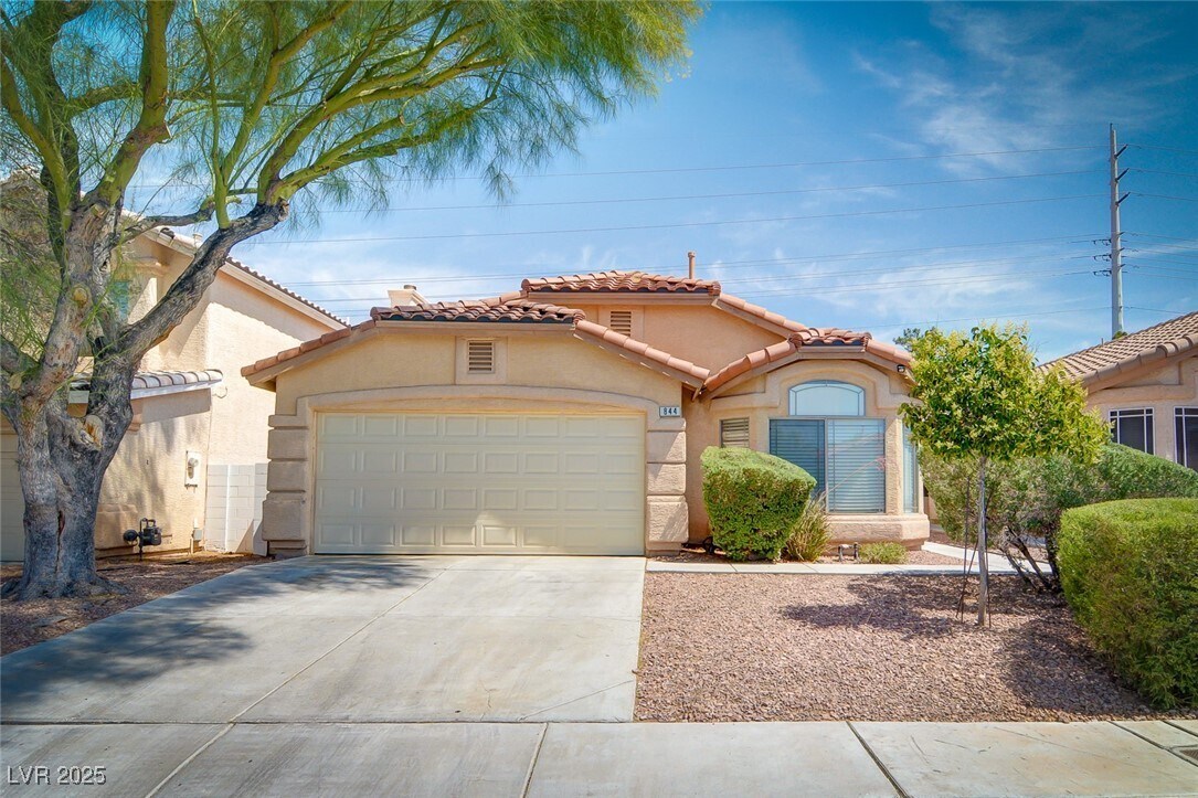Foto principal - 844 Rainbow Rock St