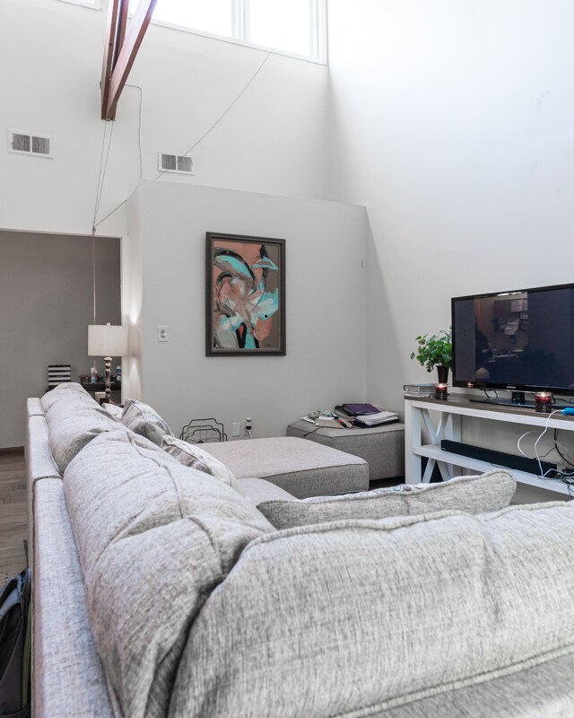 Foto del edificio - 10 Longstream Ct