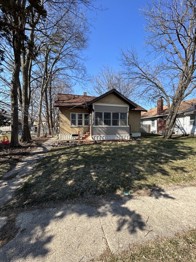 1610 Post Ave, Rockford, IL 61103 House Rental in Rockford, IL