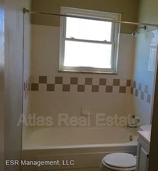 Building Photo - 13044 Lackland Dr