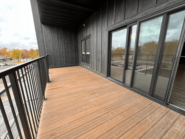 Archway Apartments | 2 Bedroom XL | 2 Bath - Archway Residences