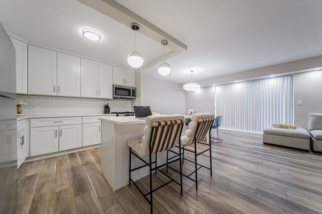 Foto del edificio - Huntington Green Apartments