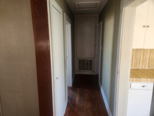 Building Photo - 109 Nita St