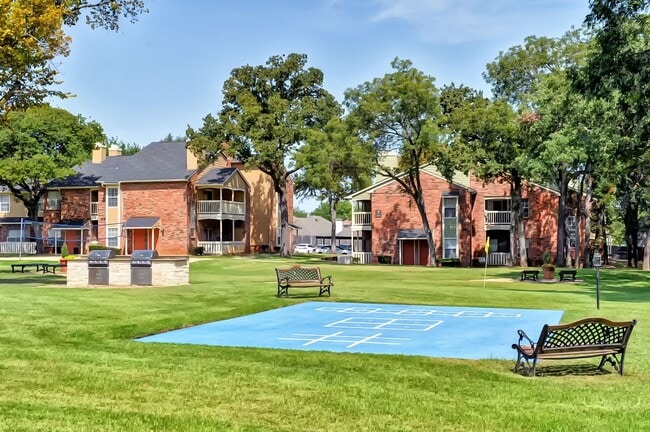 Building Photo - Tall Timbers Apartments