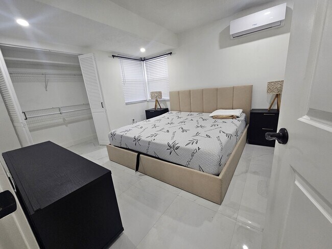 Foto del edificio - 15566 SW 62nd Ter