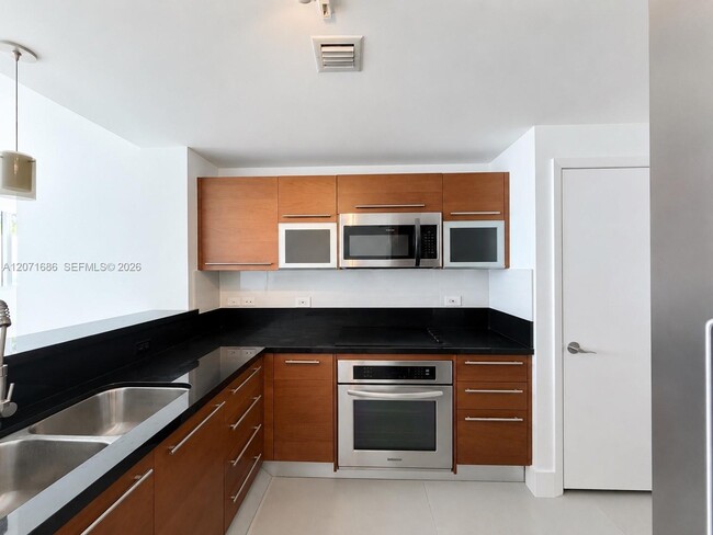 Building Photo - 244 Biscayne Blvd