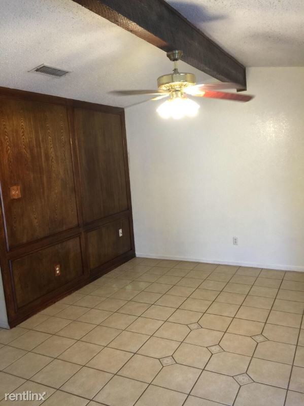 Foto del edificio - 3 br, 2 bath House - 2013 Moonlight Drive