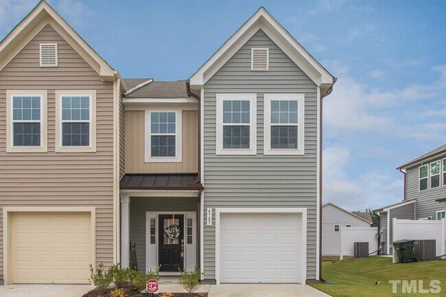 Foto del edificio - Room in Townhome on Princess Lita Way
