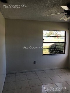 Building Photo - Cute Duplex Corner Lot To Call Home!