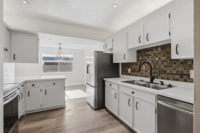 Building Photo - 6452 Bristol Way