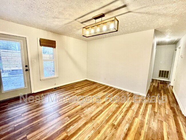 Foto del edificio - 1603 Hickoryridge Ct