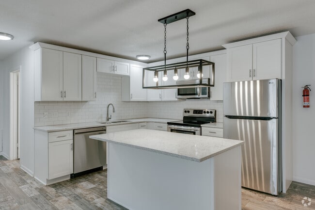 Interior Photo - The Lofts at Sprague (Sprague and Michigan LLC)