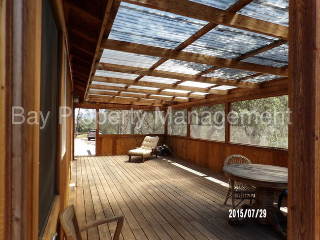 Building Photo - Arroyo Seco cabin on acreage