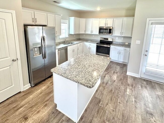 Building Photo - Now Leasing @ Mallard Park in Walls, Avail...