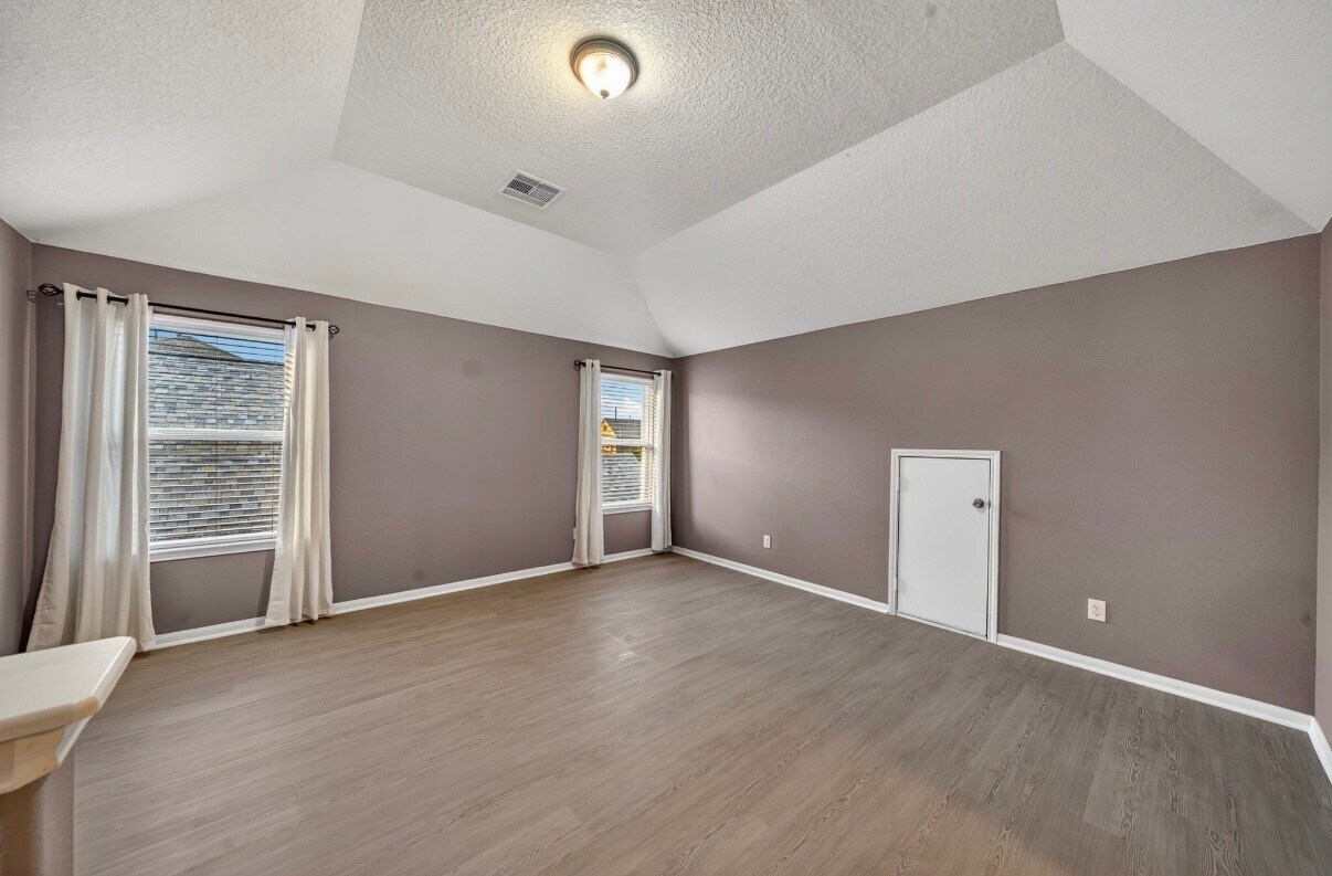 Foto del edificio - 11623 Greensbrook Garden Dr