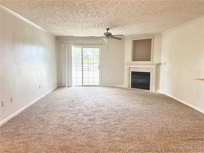 Building Photo - 1841 Balmoral Dr