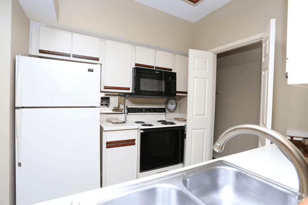 Primary Photo - Exclusive Residences for Elevated Tastes!