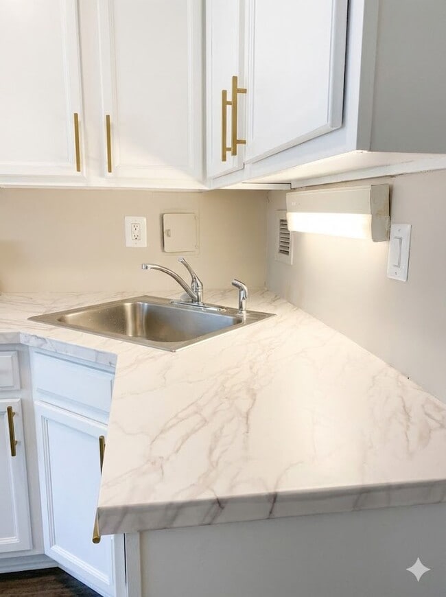 2026 Move-In Special – $500 LEASE SIGNING BONUS!! Spacious Top-Floor 2-Bedroom Condo with Balcony... - 2026 Move-In Special – $500 LEASE SIGNING BONUS!! Spacious Top-Floor 2-Bedroom Condo with Balcony...